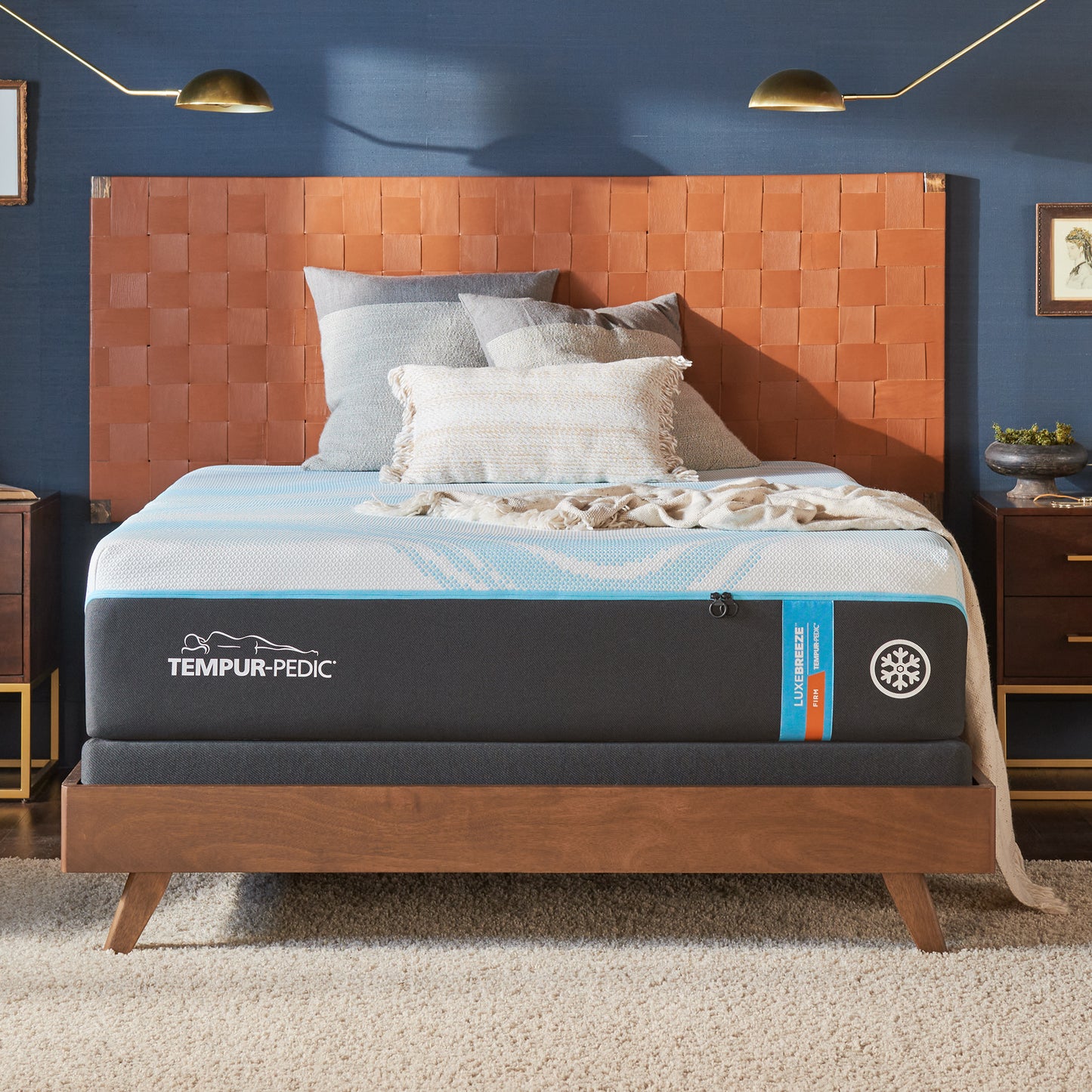 TEMPUR-LUXE-Breeze° Firm by Tempurpedic™