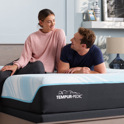TEMPUR-LUXE-Breeze° Firm by Tempurpedic™