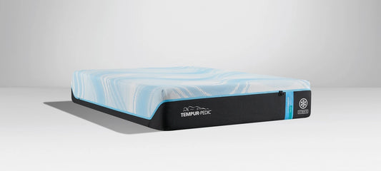 TEMPUR-Luxe-Breeze° Medium Hybrid by Tempurpedic™