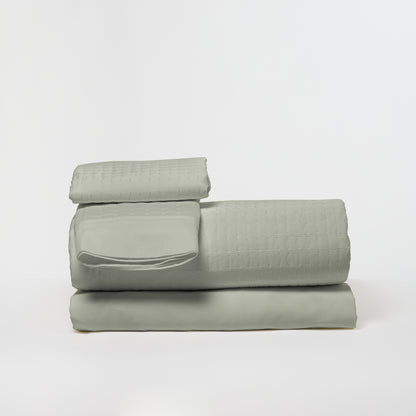 DreamFit Enhanced Bamboo Quilted Sheet Set