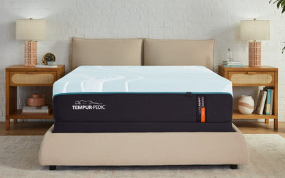 TEMPUR-LuxeAdapt® Firm by Tempurpedic™